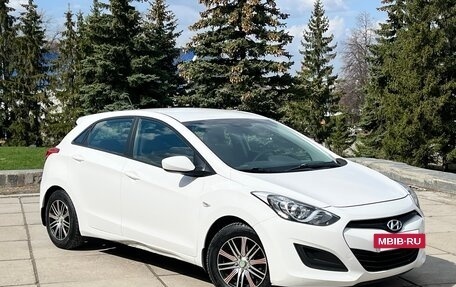 Hyundai i30 II рестайлинг, 2014 год, 850 000 рублей, 2 фотография