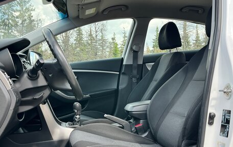 Hyundai i30 II рестайлинг, 2014 год, 850 000 рублей, 27 фотография