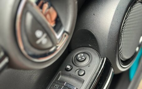 MINI Hatch, 2020 год, 3 190 000 рублей, 18 фотография