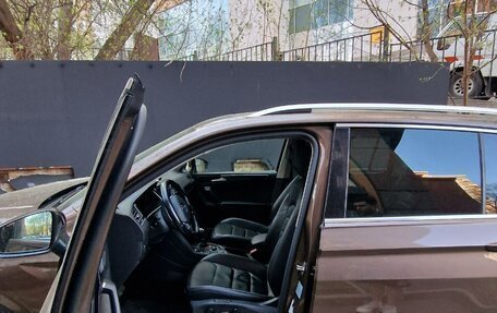 Volkswagen Tiguan II, 2018 год, 2 900 000 рублей, 9 фотография