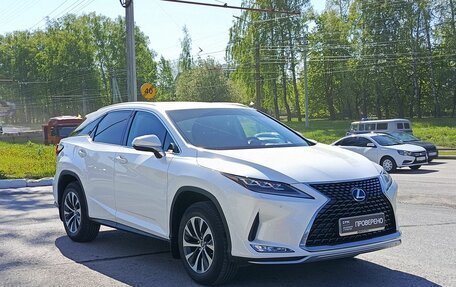 Lexus RX IV рестайлинг, 2021 год, 6 800 000 рублей, 3 фотография
