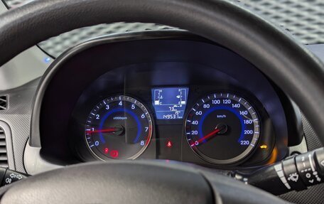 Hyundai Solaris II рестайлинг, 2016 год, 999 000 рублей, 22 фотография