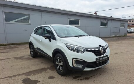 Renault Kaptur I рестайлинг, 2022 год, 1 530 000 рублей, 3 фотография