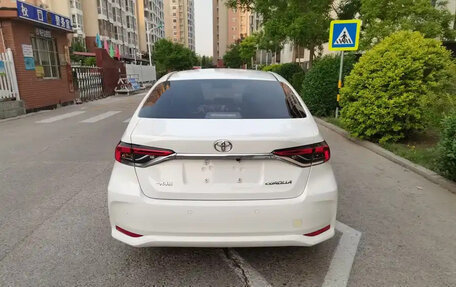 Toyota Corolla, 2021 год, 1 200 000 рублей, 5 фотография