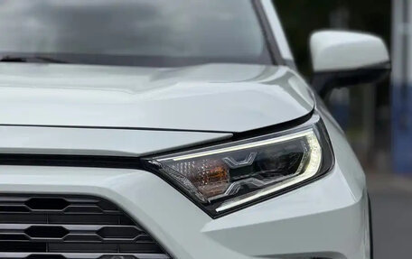 Toyota RAV4, 2020 год, 2 550 035 рублей, 10 фотография