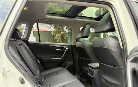 Toyota RAV4, 2020 год, 2 550 035 рублей, 20 фотография