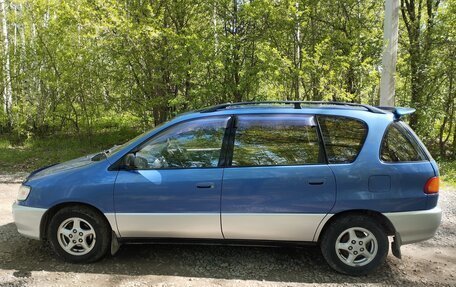 Toyota Ipsum II, 1996 год, 620 000 рублей, 4 фотография
