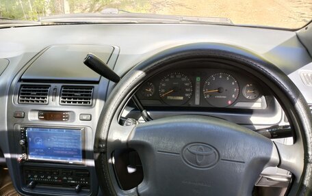 Toyota Ipsum II, 1996 год, 620 000 рублей, 5 фотография