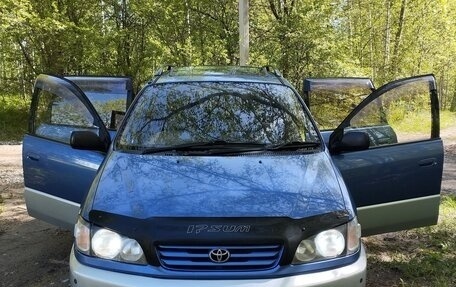 Toyota Ipsum II, 1996 год, 620 000 рублей, 8 фотография