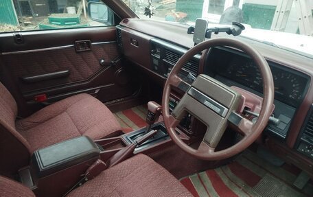 Nissan Laurel VIII, 1987 год, 265 000 рублей, 3 фотография