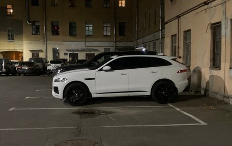 Jaguar F-Pace, 2017 год, 3 900 000 рублей, 11 фотография