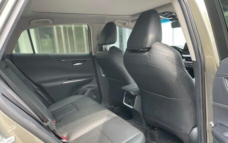 Toyota Harrier, 2022 год, 2 950 000 рублей, 15 фотография