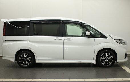 Honda Stepwgn IV, 2019 год, 2 627 000 рублей, 10 фотография