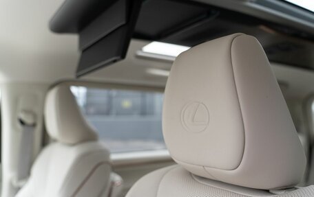 Lexus LM, 2024 год, 22 000 000 рублей, 26 фотография