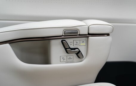 Lexus LM, 2024 год, 22 000 000 рублей, 32 фотография