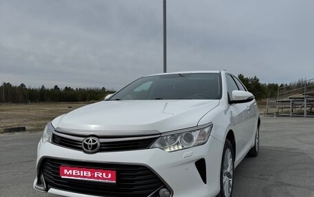 Toyota Camry, 2015 год, 1 800 000 рублей, 1 фотография