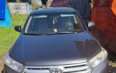 Toyota Highlander III, 2012 год, 2 260 000 рублей, 1 фотография