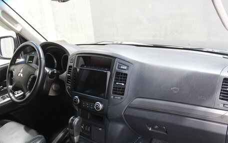 Mitsubishi Pajero IV, 2012 год, 2 095 000 рублей, 4 фотография