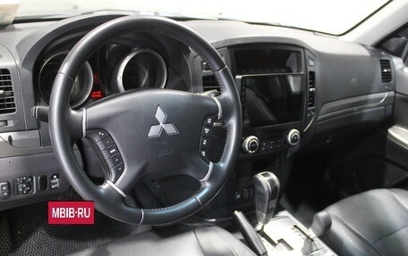Mitsubishi Pajero IV, 2012 год, 2 095 000 рублей, 5 фотография