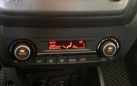 KIA Rio III рестайлинг, 2016 год, 800 000 рублей, 20 фотография