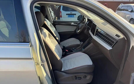 Volkswagen Tiguan II, 2022 год, 2 850 060 рублей, 9 фотография