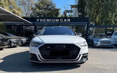 Audi S8, 2022 год, 11 750 000 рублей, 2 фотография