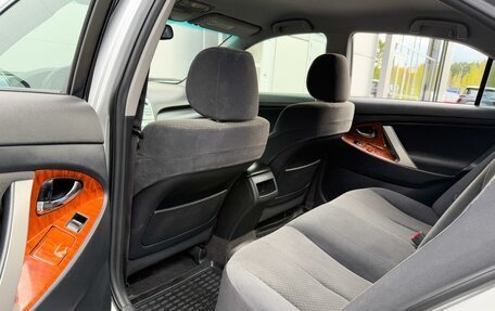 Toyota Camry, 2008 год, 985 000 рублей, 11 фотография