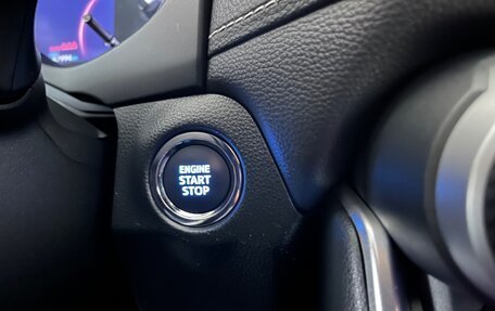 Toyota RAV4, 2021 год, 3 333 333 рублей, 11 фотография