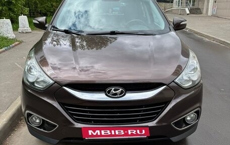 Hyundai ix35 I рестайлинг, 2010 год, 1 098 000 рублей, 4 фотография