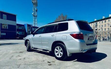 Toyota Highlander III, 2009 год, 2 100 000 рублей, 13 фотография