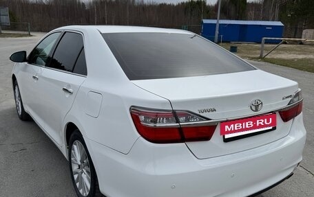 Toyota Camry, 2015 год, 1 800 000 рублей, 5 фотография