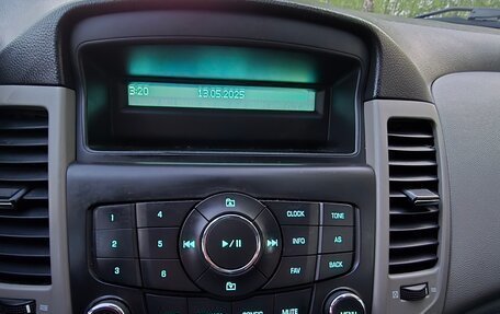 Chevrolet Cruze II, 2012 год, 700 000 рублей, 9 фотография
