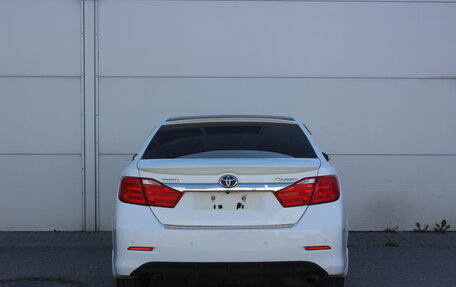 Toyota Camry, 2012 год, 1 545 000 рублей, 4 фотография