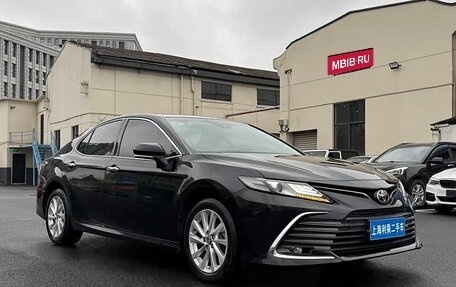 Toyota Camry, 2020 год, 1 775 000 рублей, 3 фотография