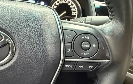 Toyota Camry, 2020 год, 1 775 000 рублей, 7 фотография