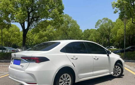 Toyota Corolla, 2021 год, 1 300 000 рублей, 4 фотография