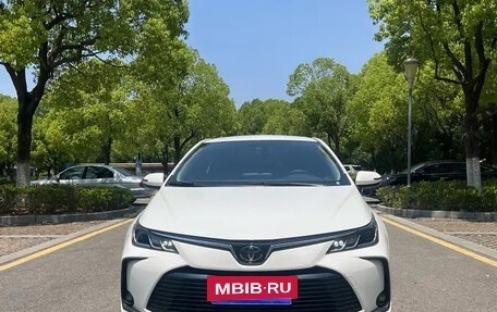 Toyota Corolla, 2021 год, 1 300 000 рублей, 2 фотография