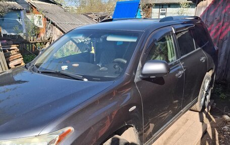 Toyota Highlander III, 2012 год, 2 260 000 рублей, 3 фотография