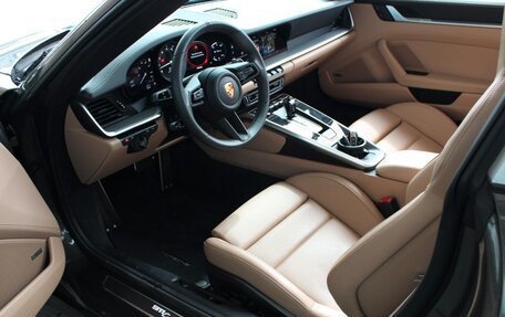 Porsche 911, 2022 год, 16 500 000 рублей, 4 фотография