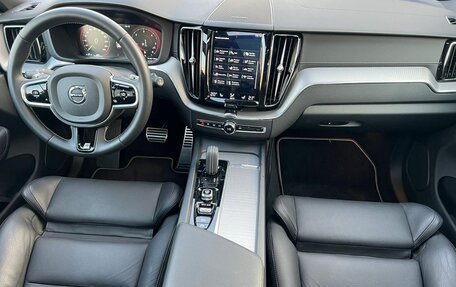 Volvo XC60 II, 2019 год, 4 300 000 рублей, 5 фотография
