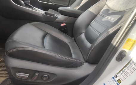 Toyota RAV4, 2020 год, 3 555 555 рублей, 8 фотография