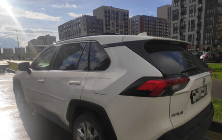 Toyota RAV4, 2020 год, 3 555 555 рублей, 3 фотография