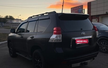 Toyota Land Cruiser Prado 150 рестайлинг 2, 2012 год, 3 700 000 рублей, 5 фотография