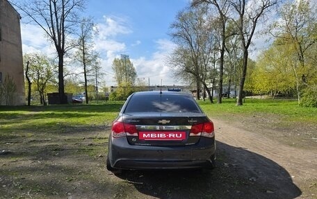Chevrolet Cruze II, 2012 год, 700 000 рублей, 4 фотография