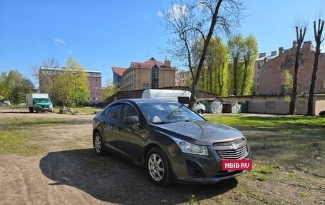Chevrolet Cruze II, 2012 год, 700 000 рублей, 2 фотография