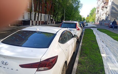 Hyundai Elantra VI рестайлинг, 2020 год, 1 650 000 рублей, 6 фотография