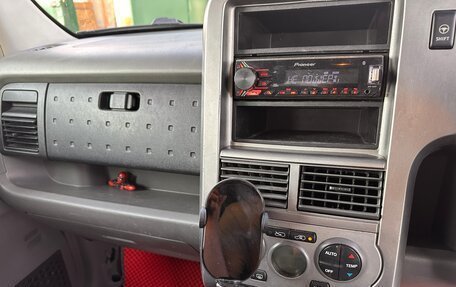 Nissan Cube II, 2003 год, 575 000 рублей, 12 фотография