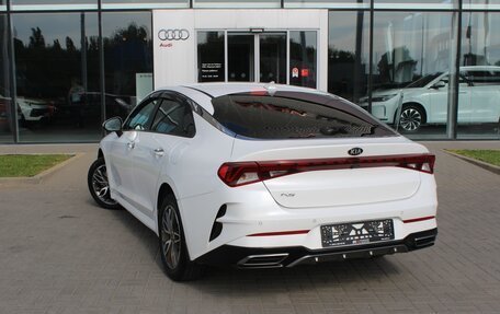 KIA K5, 2021 год, 2 350 000 рублей, 7 фотография