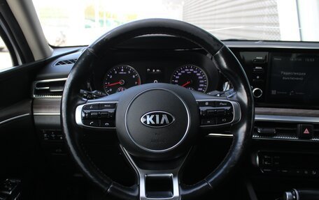 KIA K5, 2021 год, 2 350 000 рублей, 21 фотография