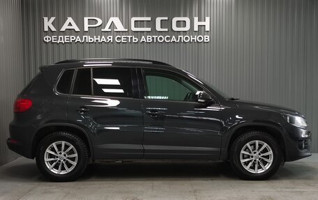 Volkswagen Tiguan I, 2016 год, 1 792 000 рублей, 6 фотография